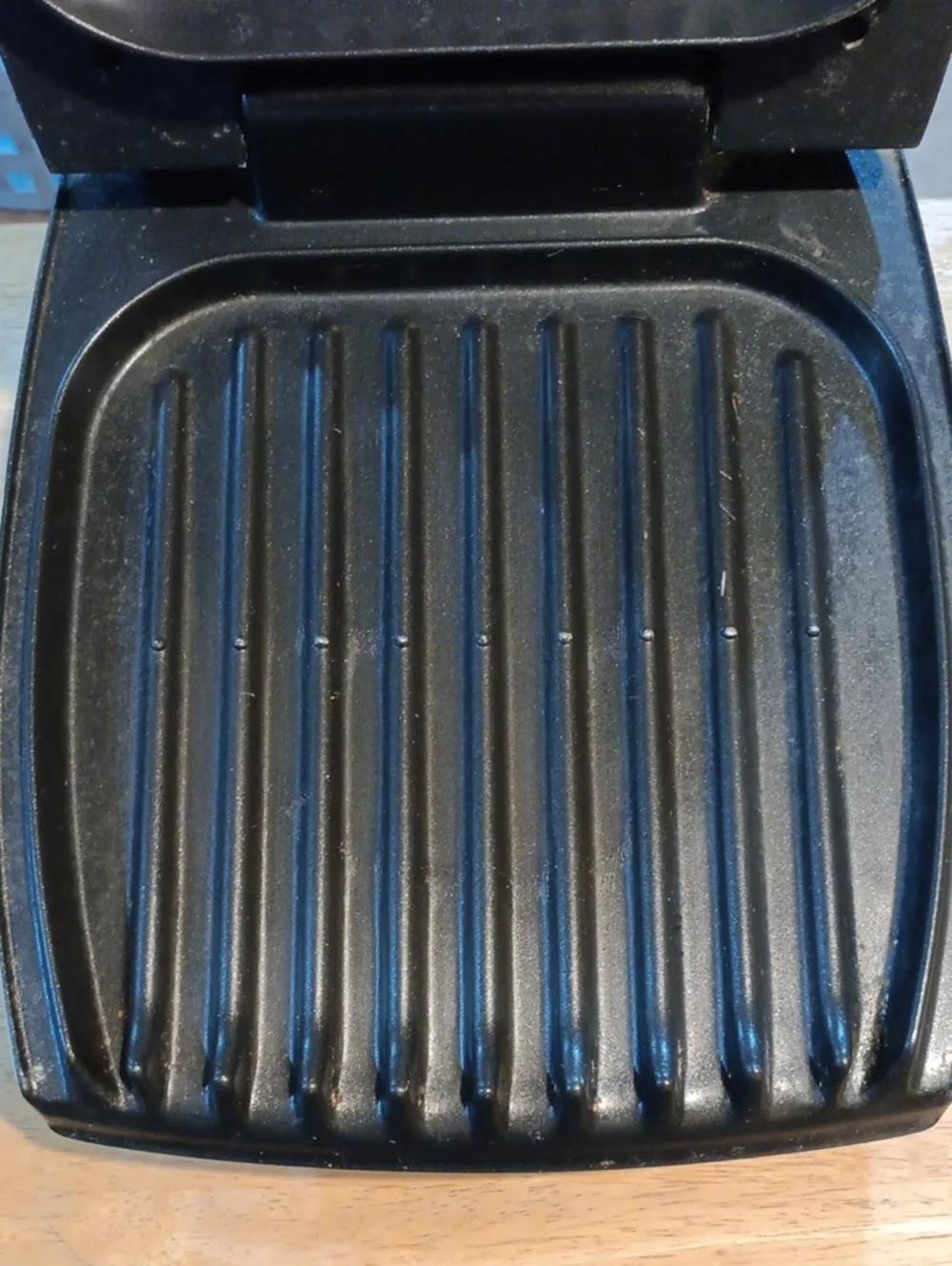 George Foremans Lean Mean Fat Reducing Grilling Machine